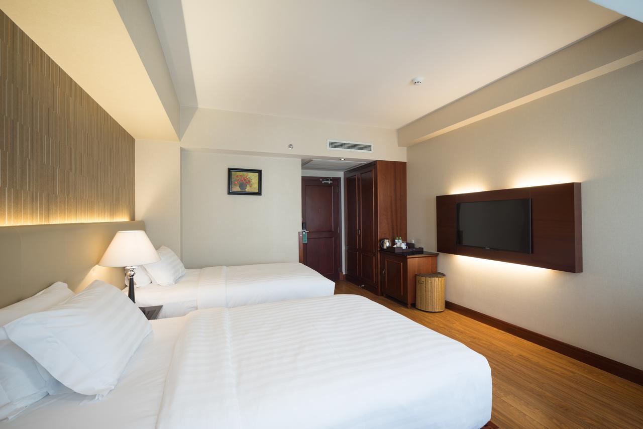 Nhat Ha 1 Hotel Ho Chi Minh City Exterior photo